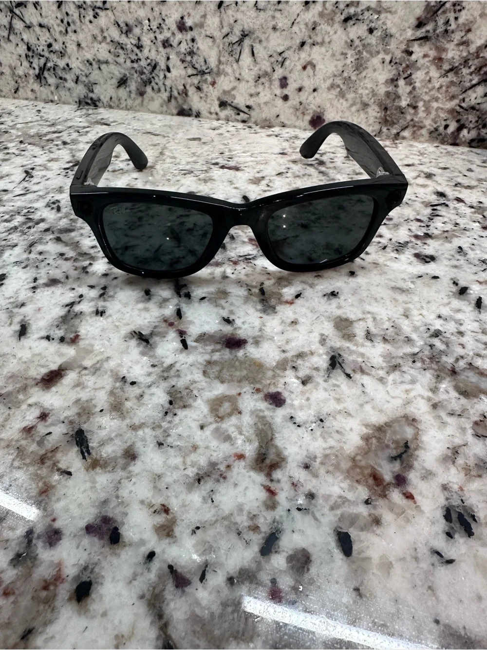 Ray-Ban meta glasses Wayfarer black
